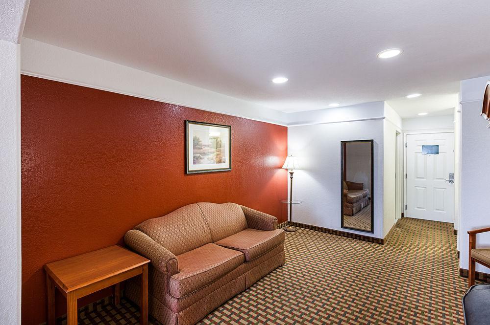 Quality Inn & Suites Seaworld North San Antonio Esterno foto
