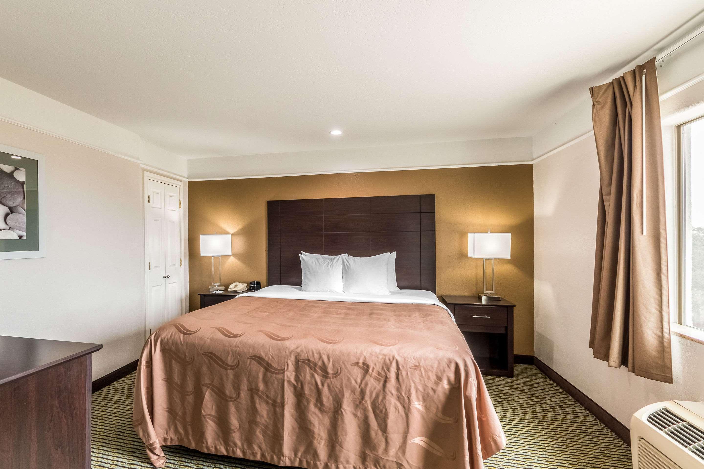 Quality Inn & Suites Seaworld North San Antonio Esterno foto