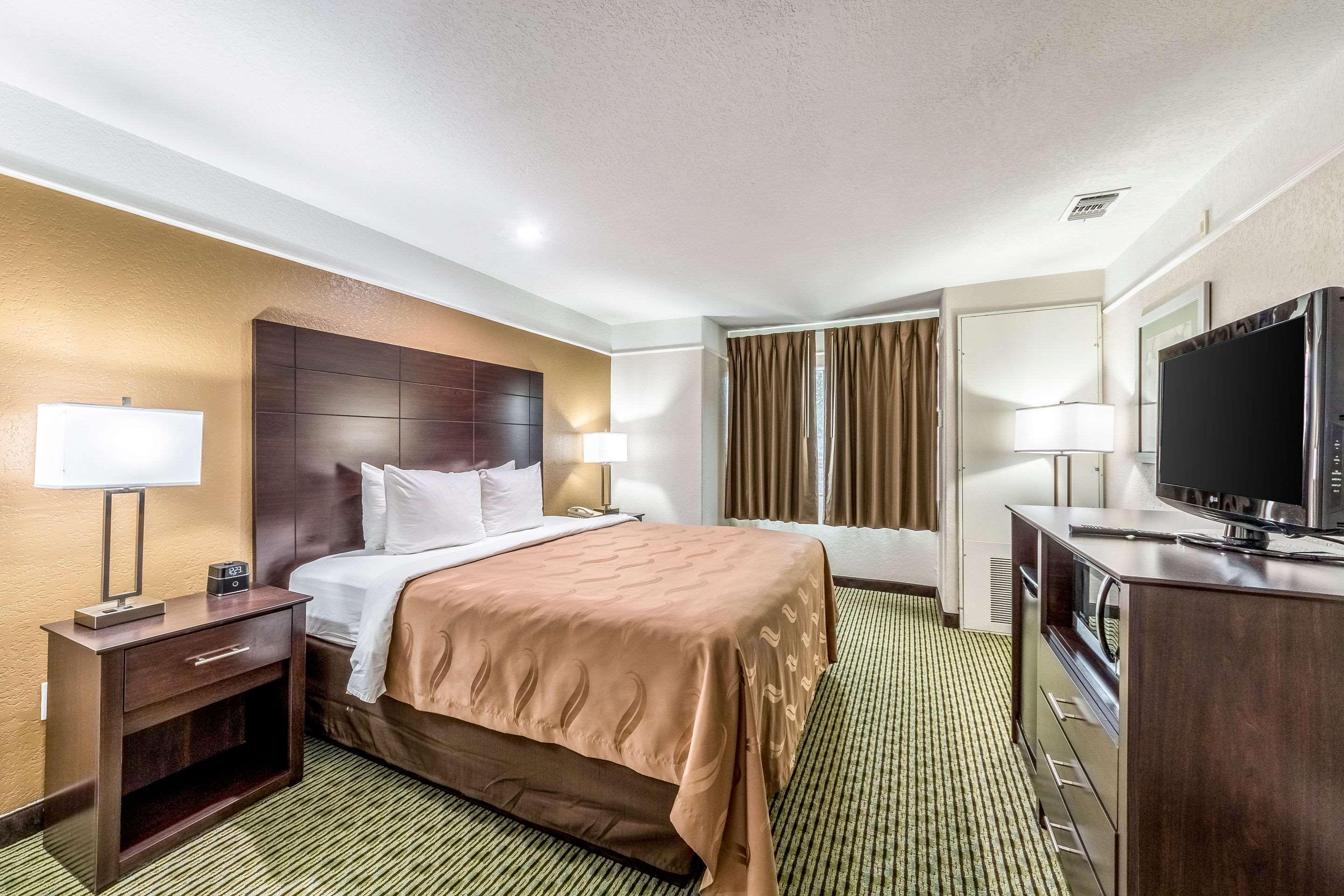 Quality Inn & Suites Seaworld North San Antonio Esterno foto