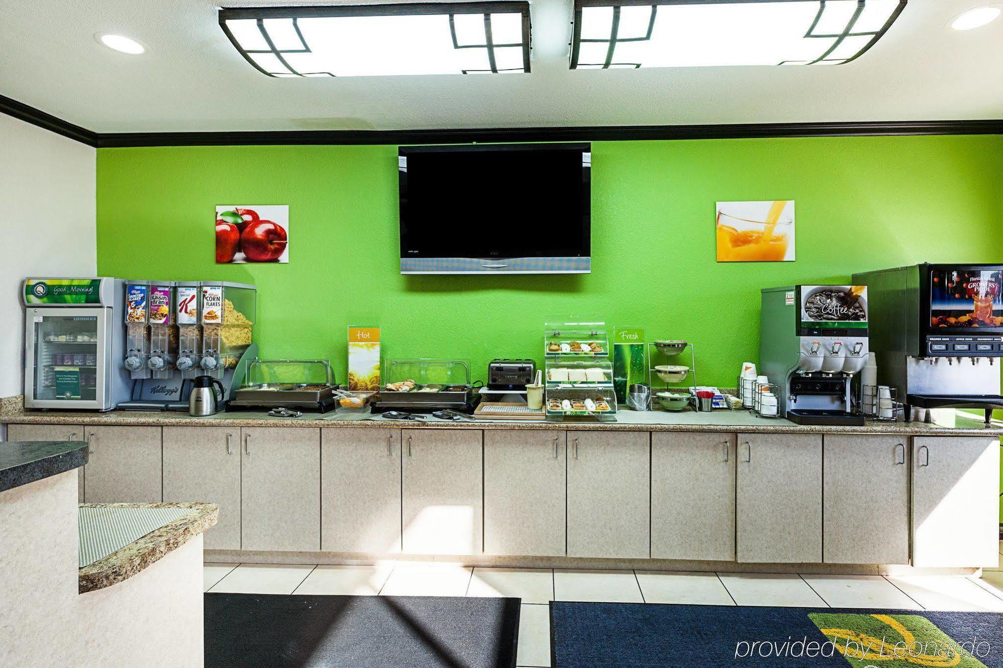 Quality Inn & Suites Seaworld North San Antonio Esterno foto